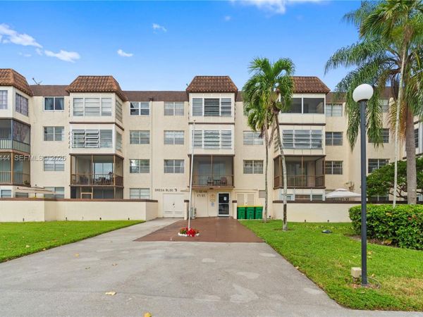 7100 NW 17th St , Unit 219, Plantation, FL 33313