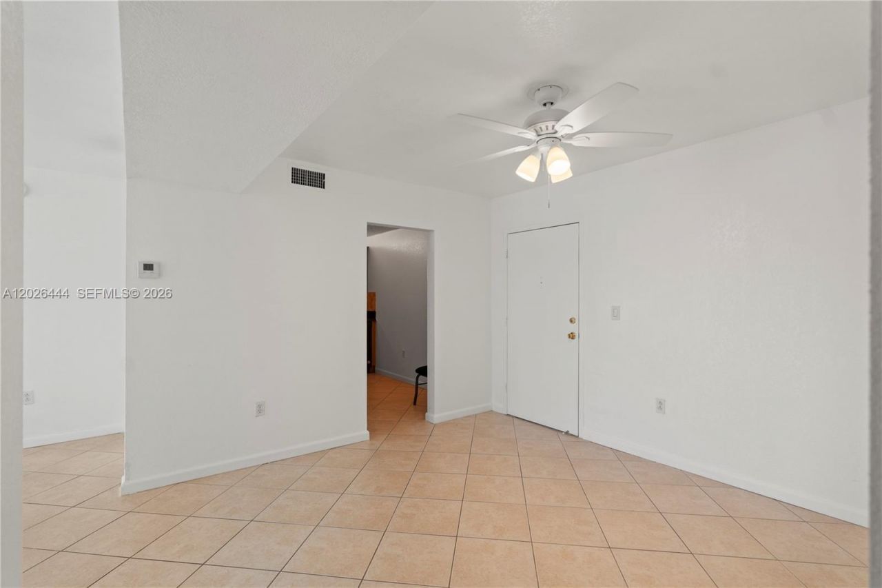 7100 NW 17th St , Unit 219, Plantation, FL 33313 Photo