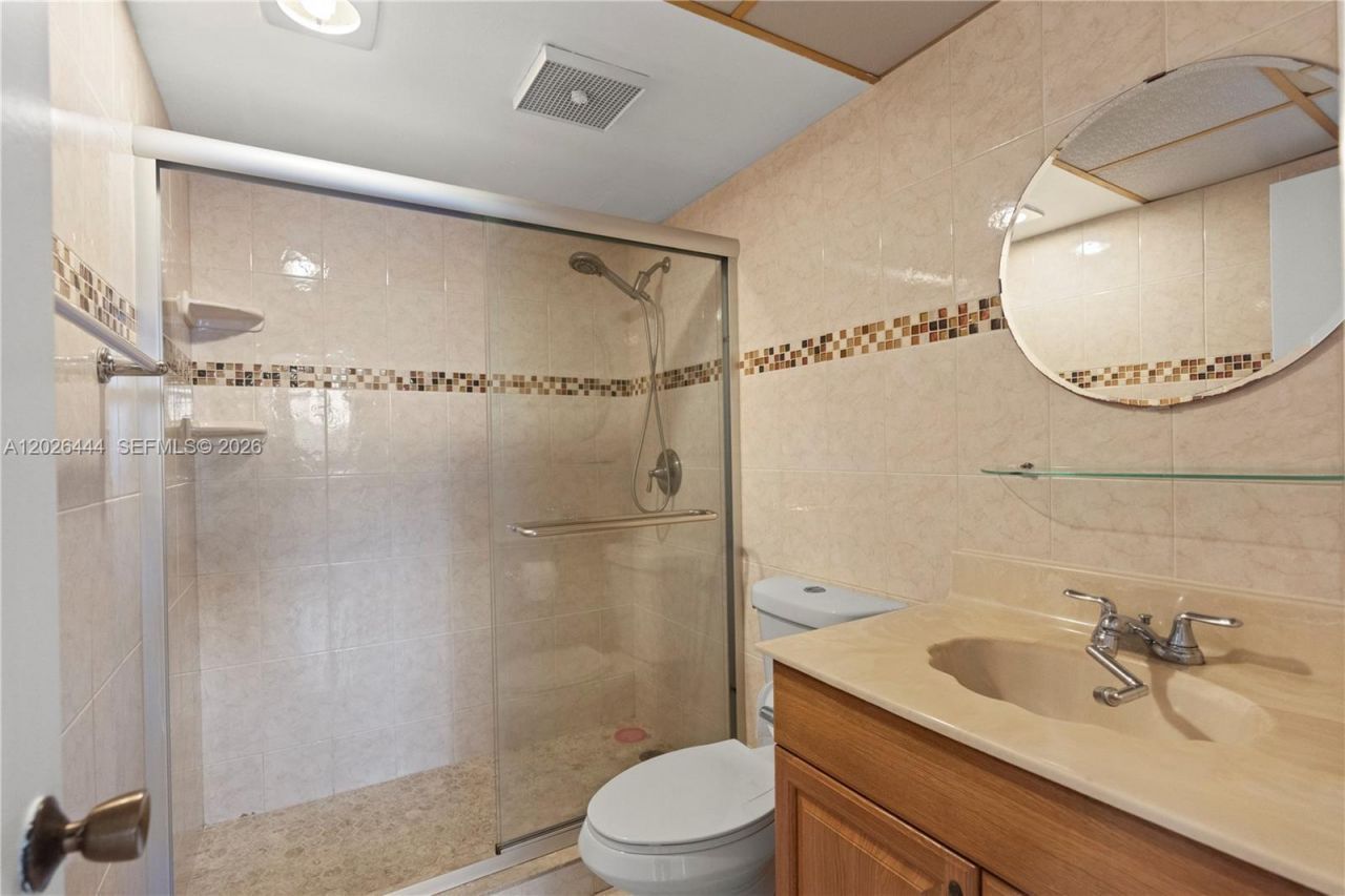 7100 NW 17th St , Unit 219, Plantation, FL 33313 Photo
