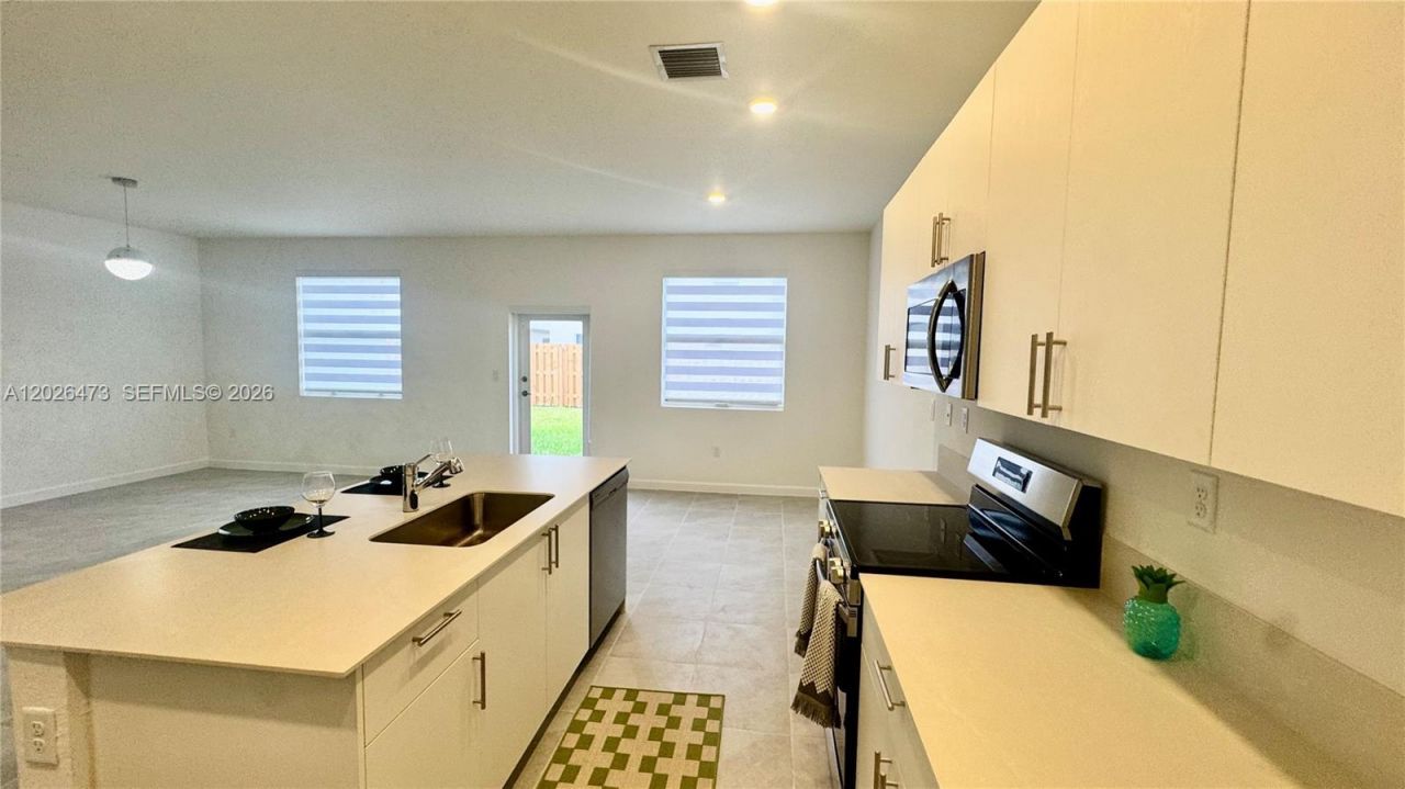 19479 SW 340th St , Unit 1, Homestead, FL 33034 Photo