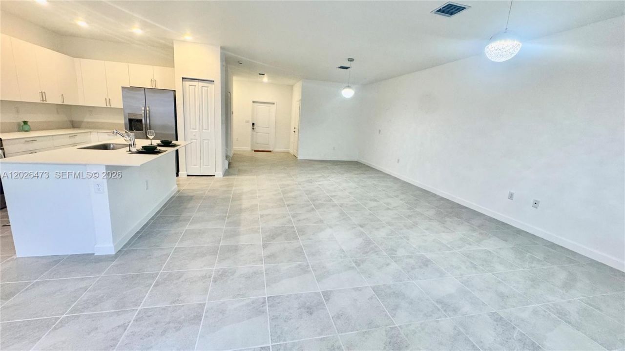 19479 SW 340th St , Unit 1, Homestead, FL 33034 Photo