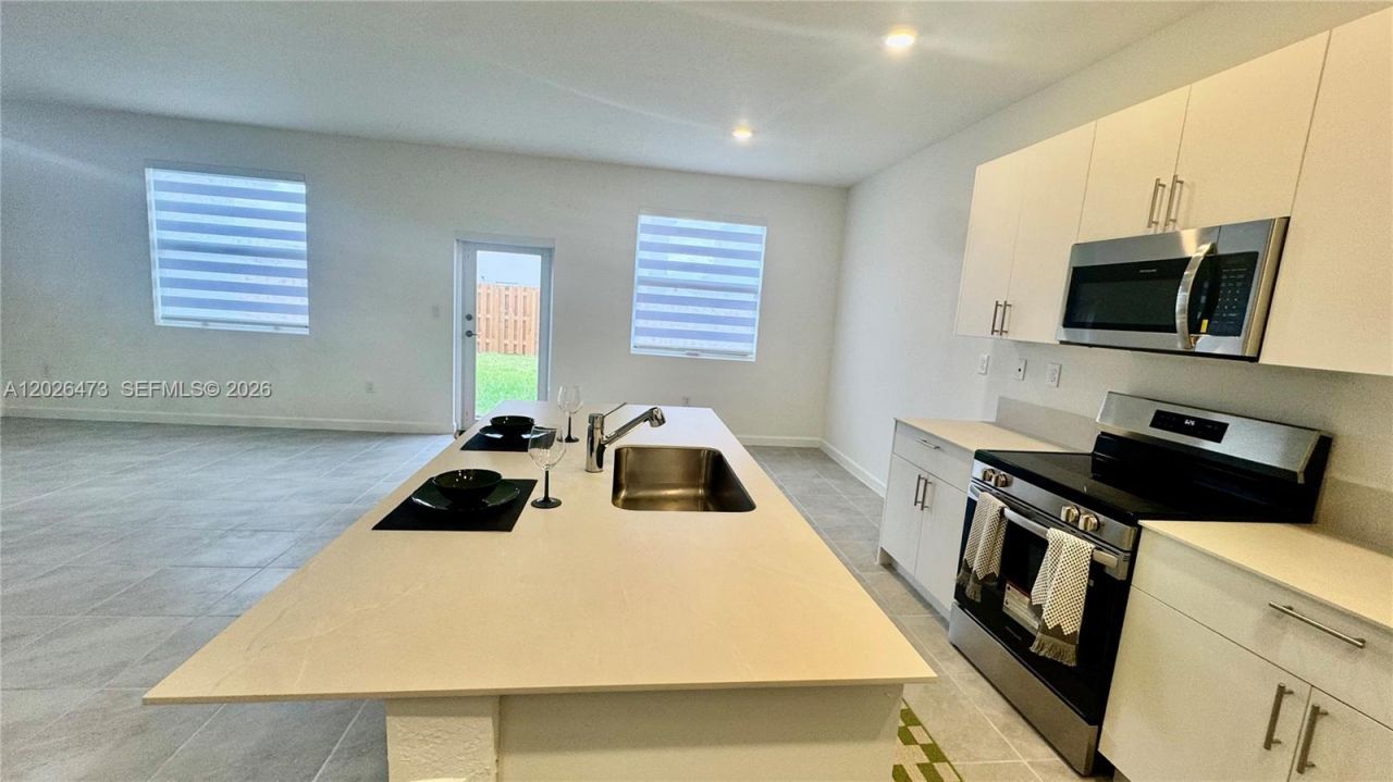 19479 SW 340th St , Unit 1, Homestead, FL 33034 Photo