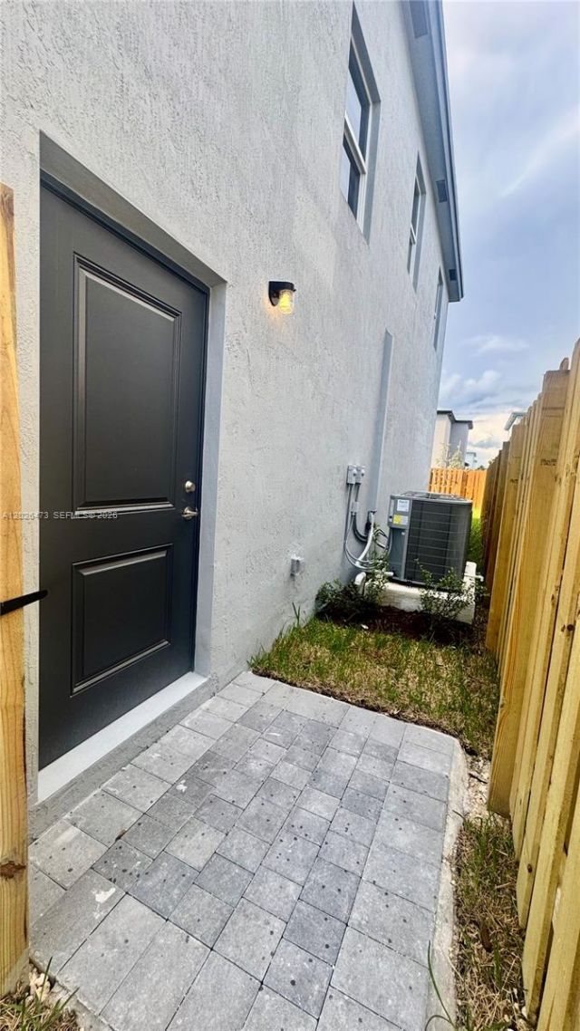19479 SW 340th St , Unit 1, Homestead, FL 33034 Photo