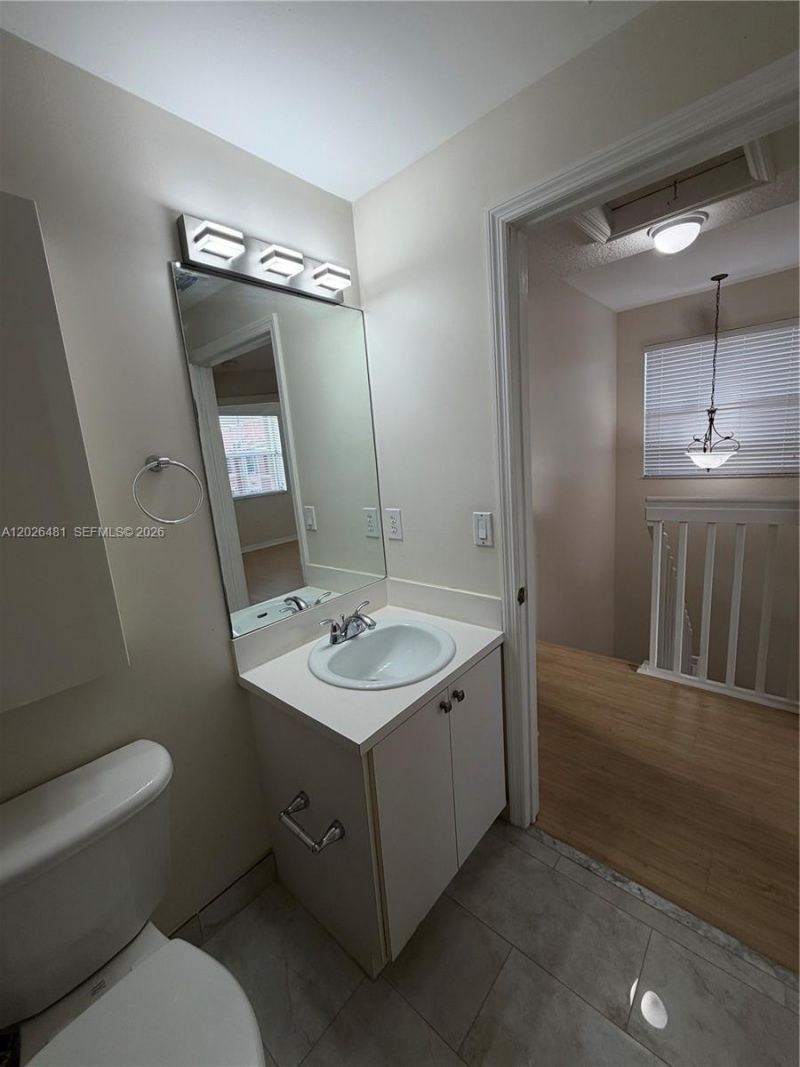 6202 NW 115th Pl , Unit 336, Doral, FL 33178 Photo