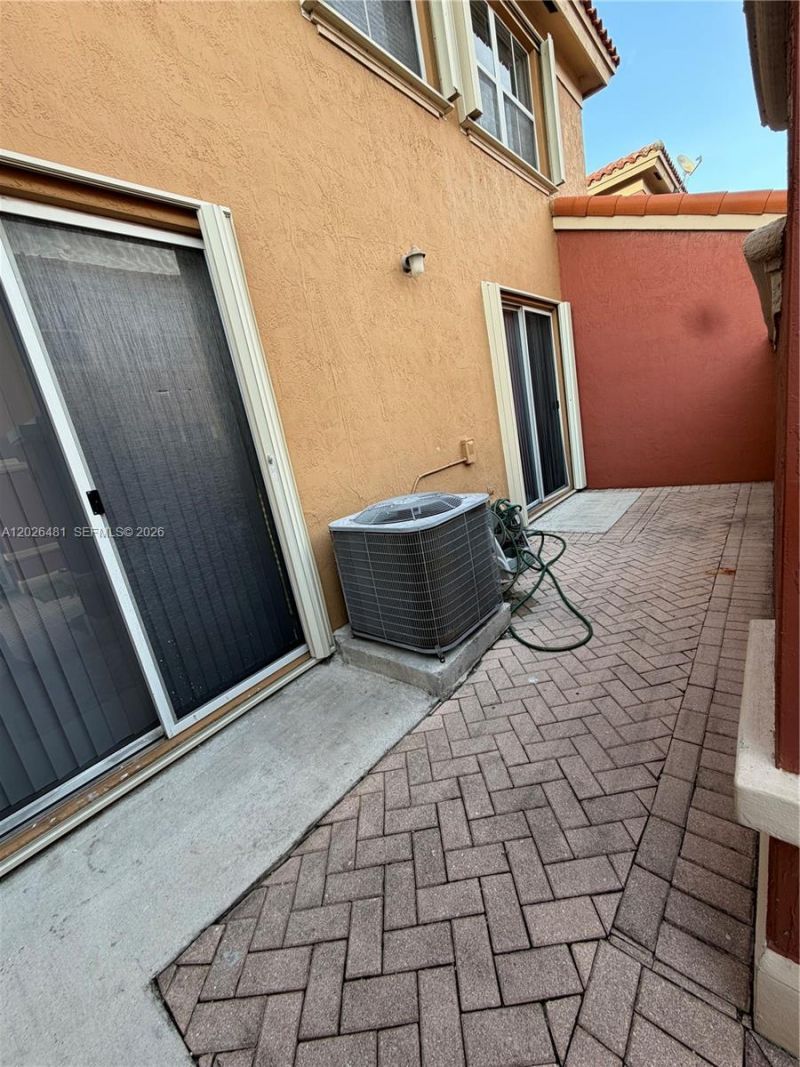 6202 NW 115th Pl , Unit 336, Doral, FL 33178 Photo
