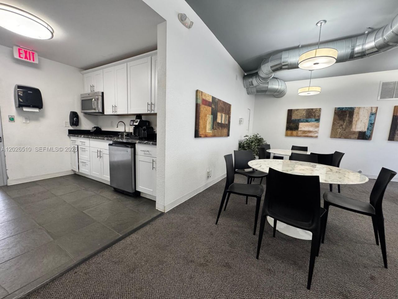 401 Golden Isles Dr, Unit 614, Hallandale Beach, FL 33009 Photo
