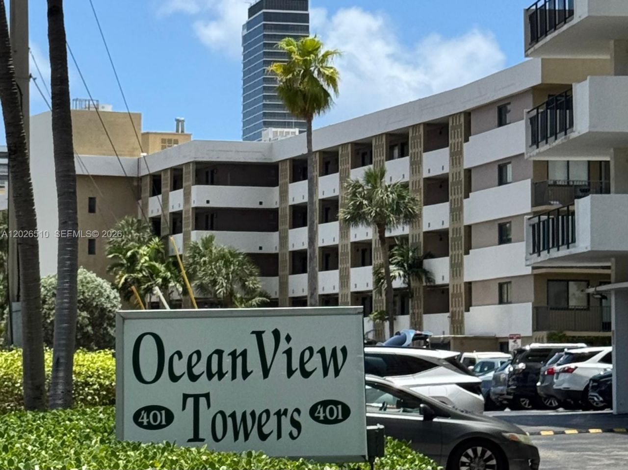 401 Golden Isles Dr, Unit 614, Hallandale Beach, FL 33009 Photo