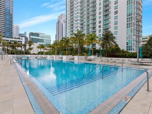 951 Brickell Ave , Unit 1801, Miami, FL 33131