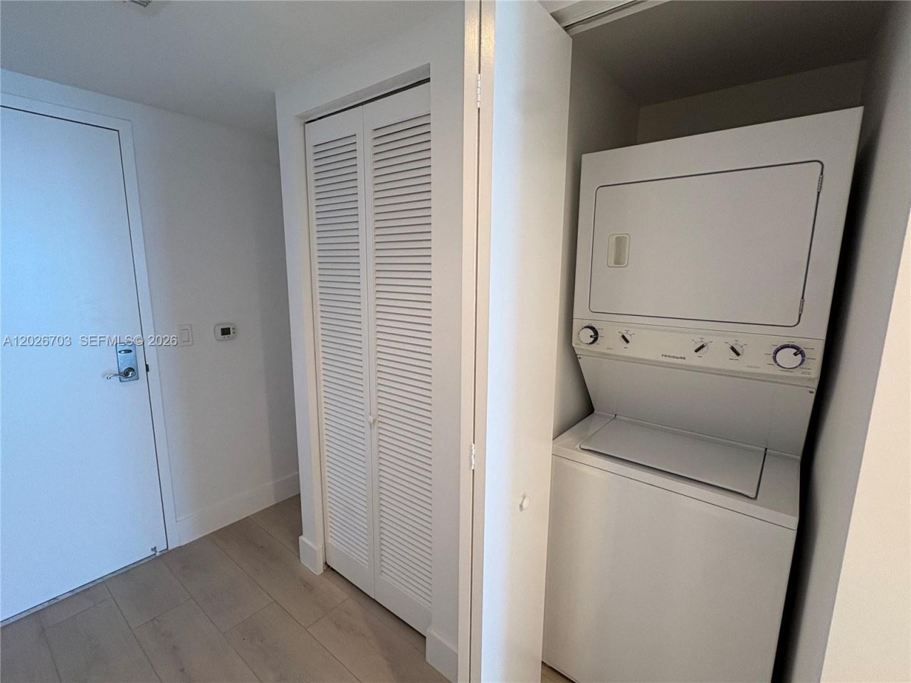 185 SW 7th St, Unit 2504, Miami, FL 33130 Photo