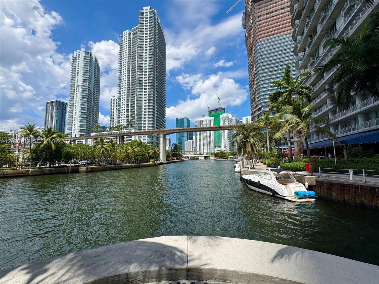 185 SW 7th St, Unit 2504, Miami, FL 33130 Photo
