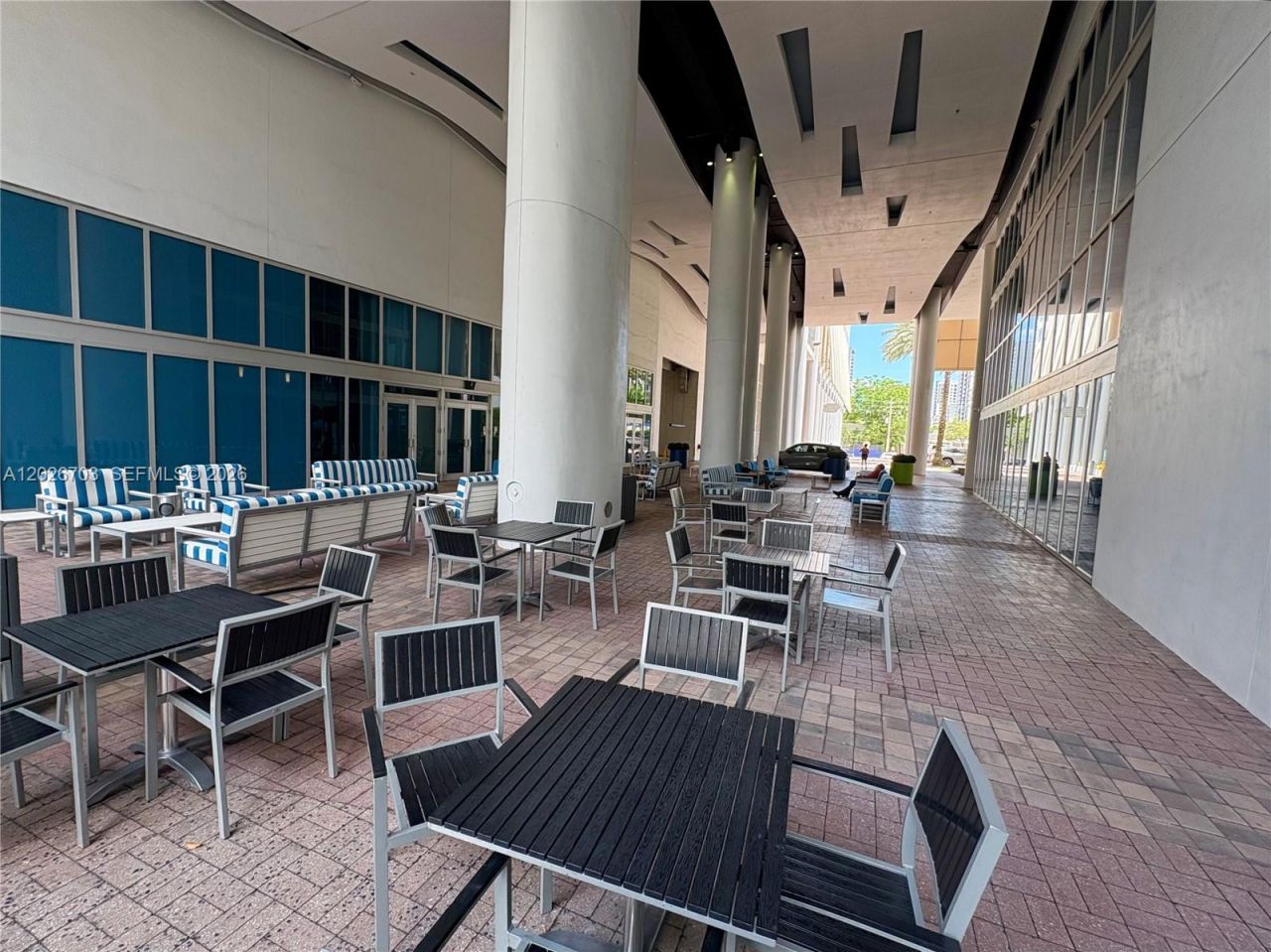185 SW 7th St, Unit 2504, Miami, FL 33130 Photo