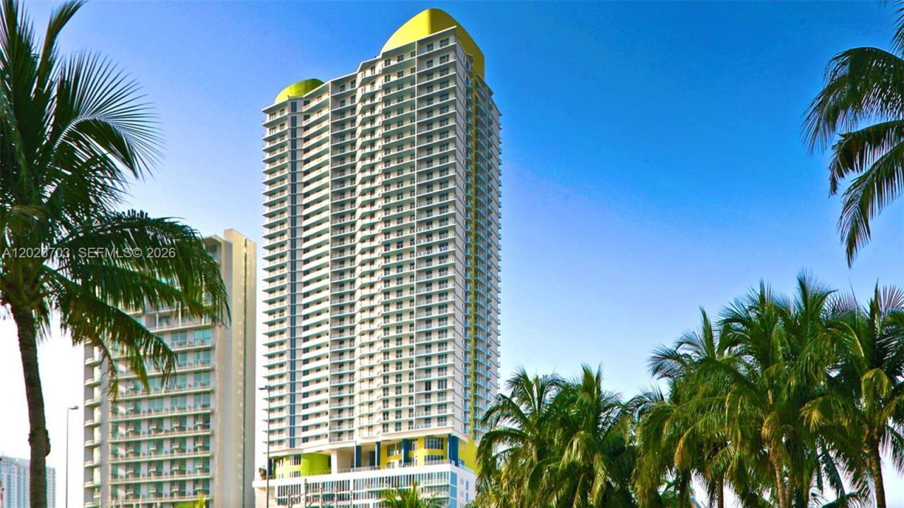 185 SW 7th St, Unit 2504, Miami, FL 33130 Photo