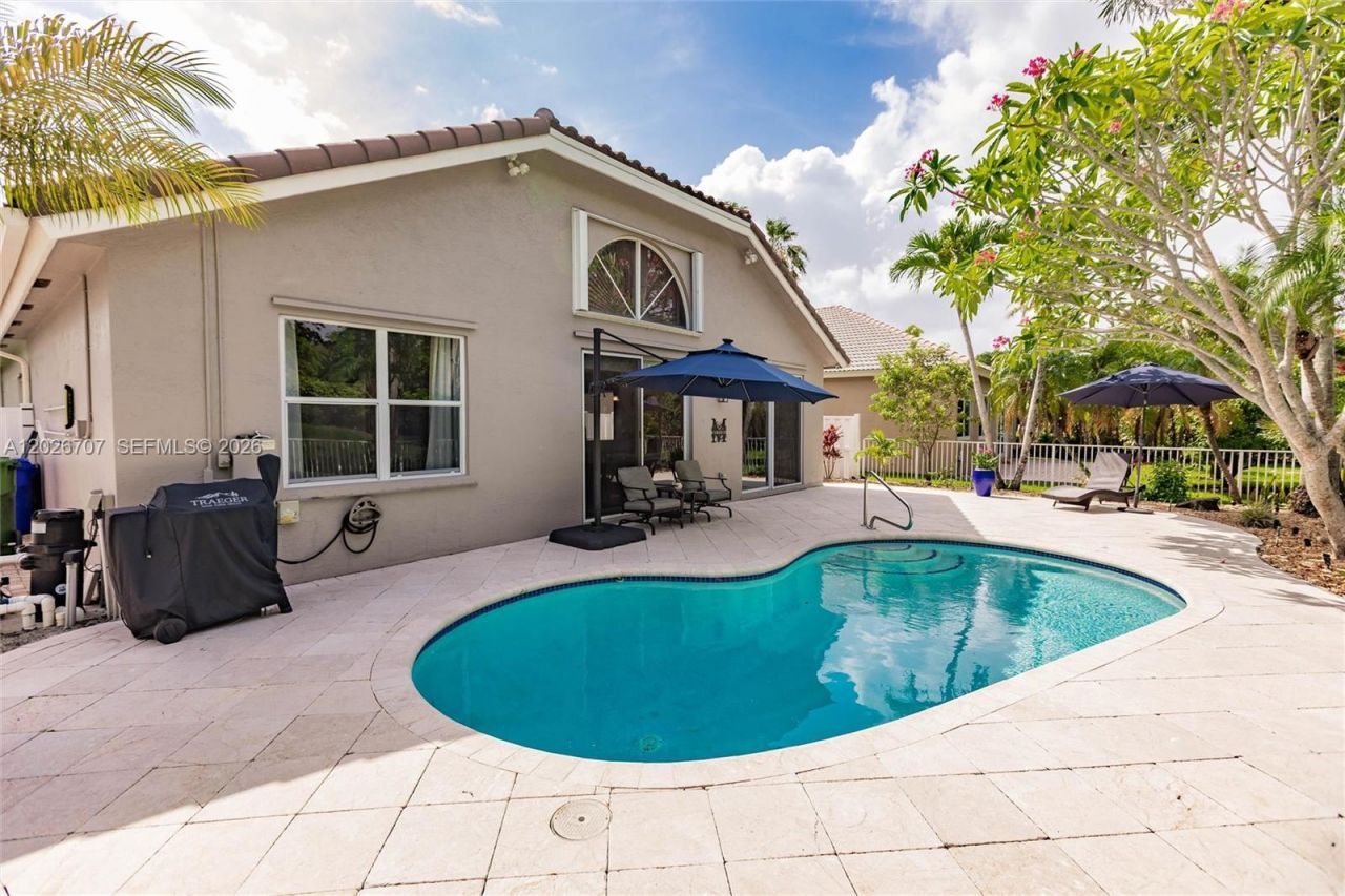 180 SW 167th Ave, Pembroke Pines, FL 33027 Photo