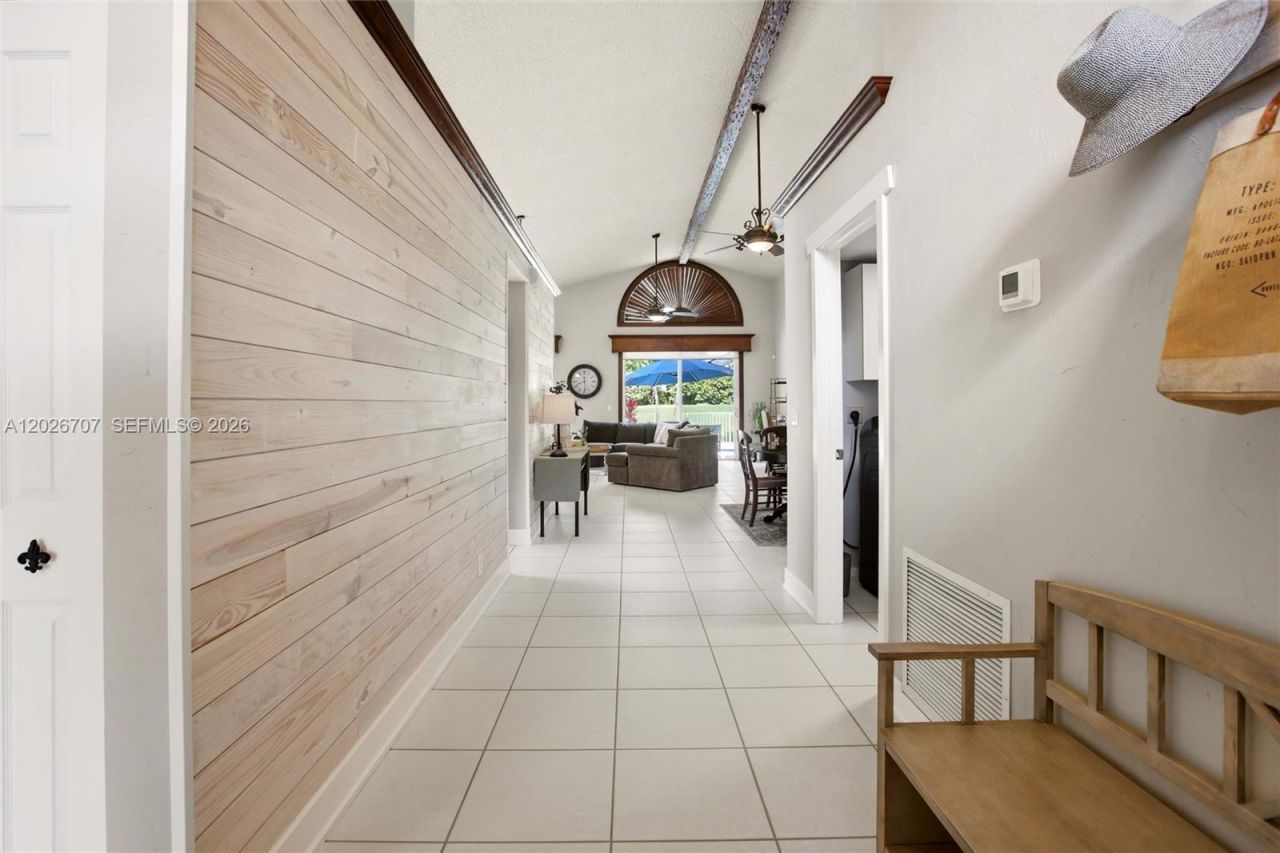 180 SW 167th Ave, Pembroke Pines, FL 33027 Photo