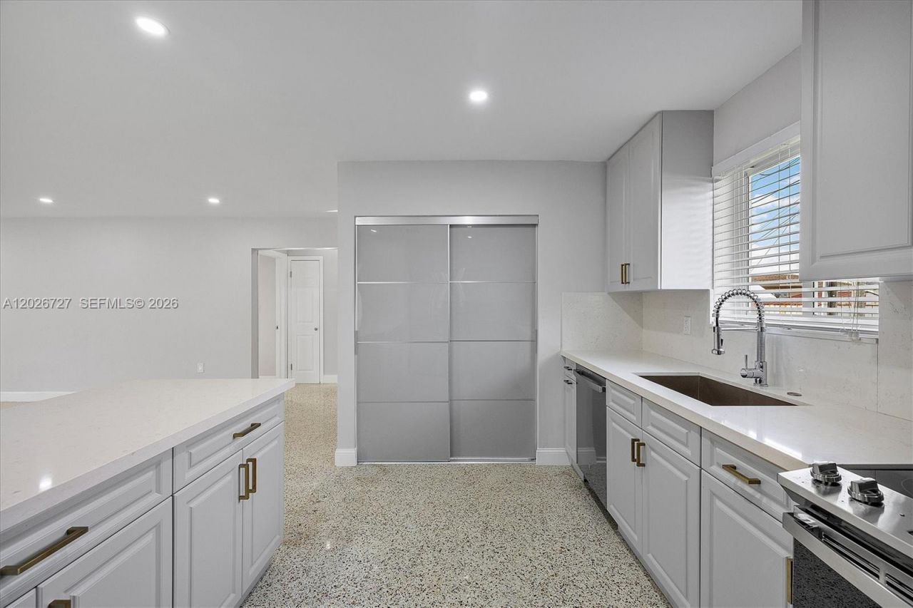 3820 SW 92nd Ave , Unit 3820, Miami, FL 33165 Photo
