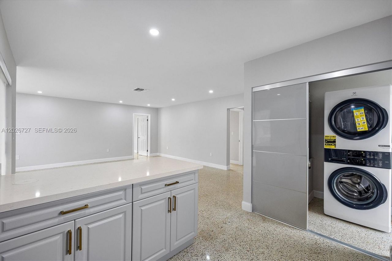 3820 SW 92nd Ave , Unit 3820, Miami, FL 33165 Photo