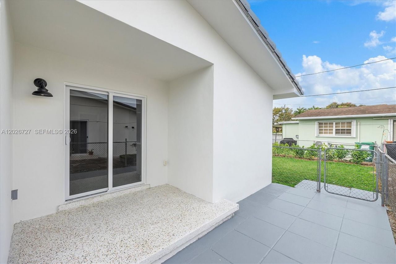 3820 SW 92nd Ave , Unit 3820, Miami, FL 33165 Photo
