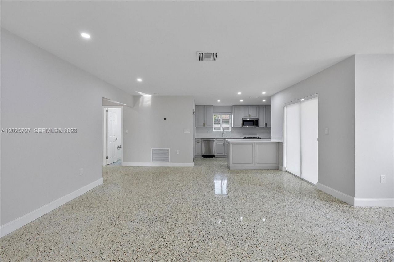 3820 SW 92nd Ave , Unit 3820, Miami, FL 33165 Photo