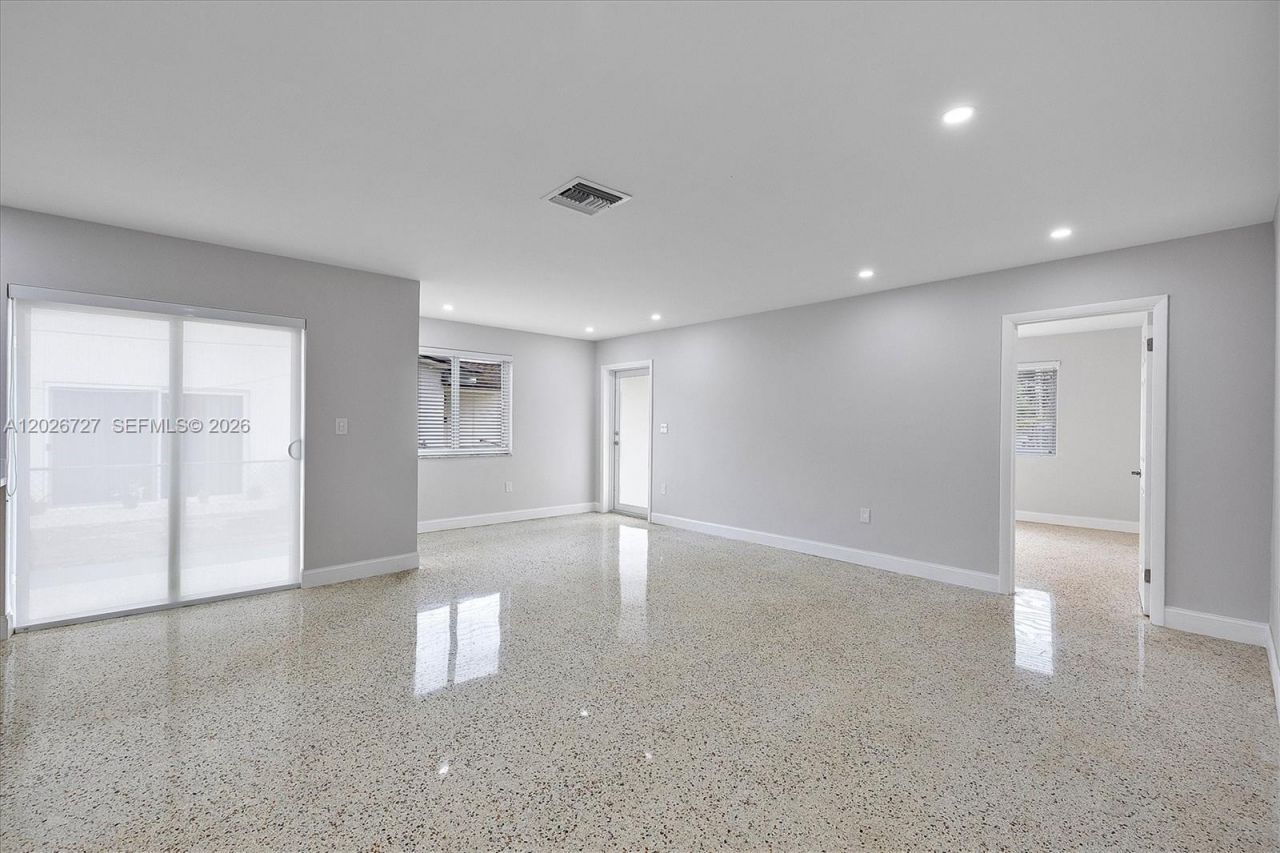 3820 SW 92nd Ave , Unit 3820, Miami, FL 33165 Photo