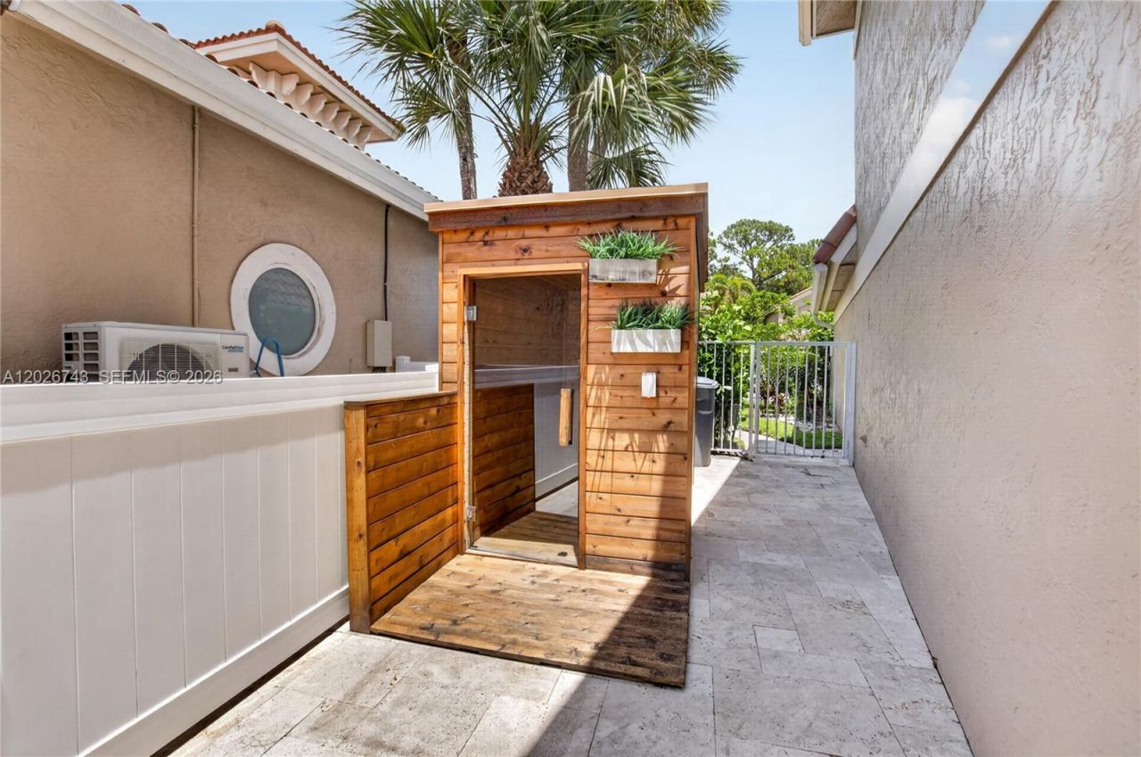 9646 Via Emilie , Boca Raton, FL 33428 Photo