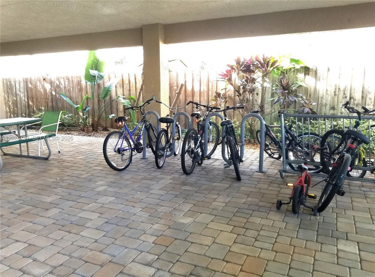 4812 Washington St, Unit 147, Hollywood, FL 33021 Photo
