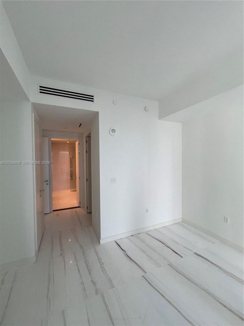 300 Biscayne Boulevard Way , Unit 2509W, Miami, FL 33131 Photo