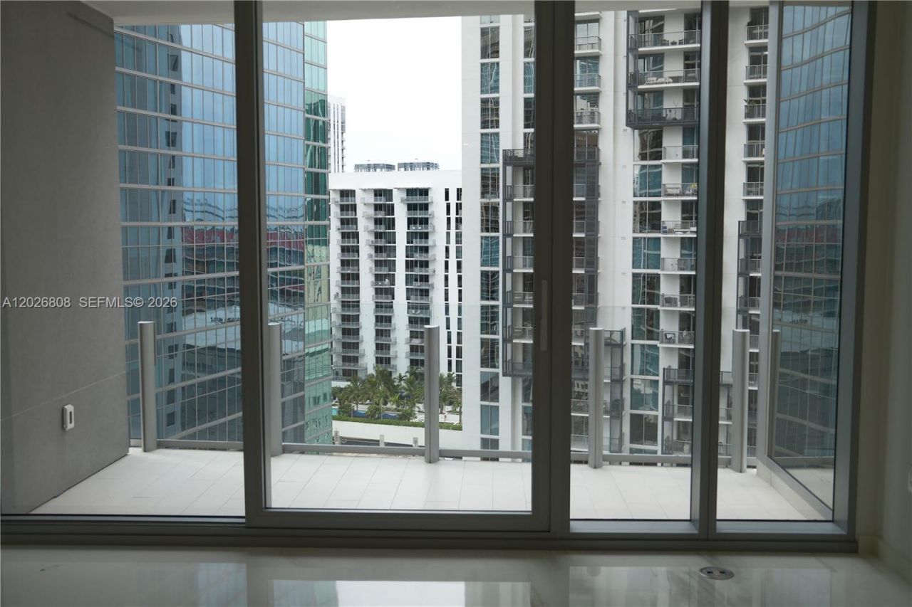 300 Biscayne Boulevard Way , Unit 2509W, Miami, FL 33131 Photo