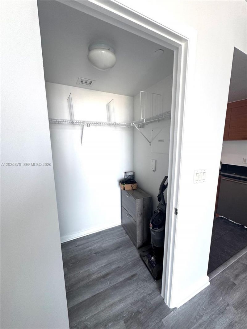 50 Biscayne Blvd, Unit 3303, Miami, FL 33132 Photo