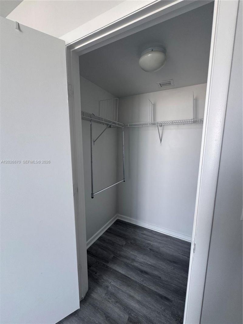 50 Biscayne Blvd, Unit 3303, Miami, FL 33132 Photo