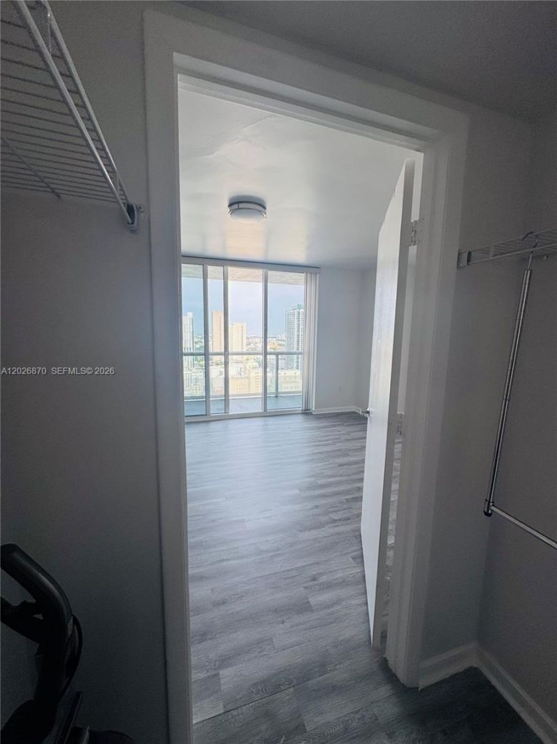 50 Biscayne Blvd, Unit 3303, Miami, FL 33132 Photo