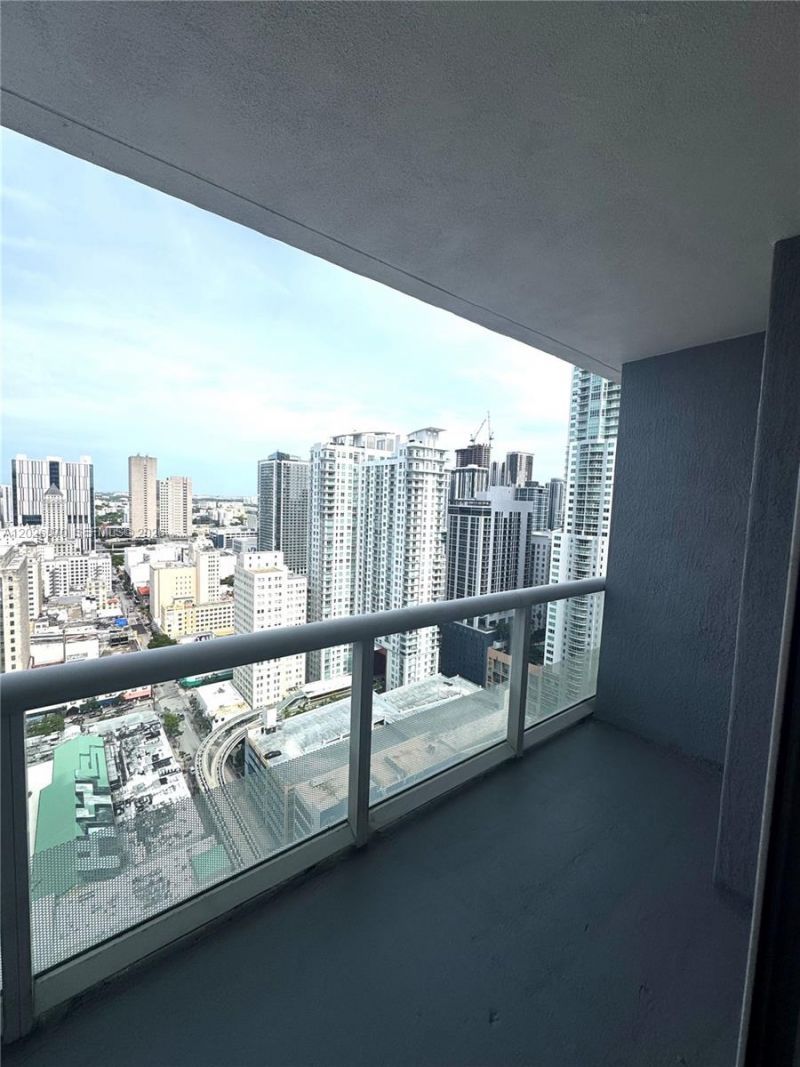 50 Biscayne Blvd, Unit 3303, Miami, FL 33132 Photo
