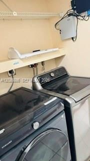 19642 NW 59th Pl, Hialeah, FL 33015 Photo
