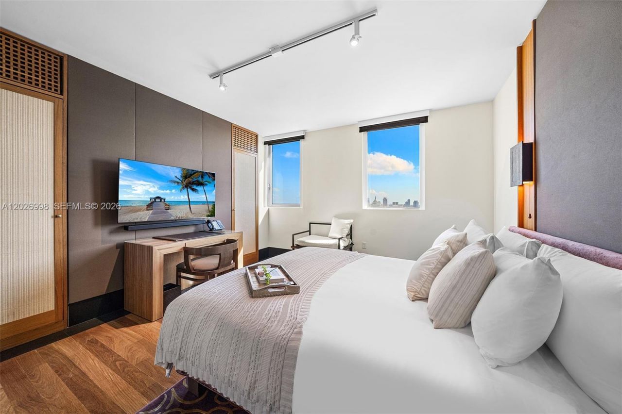 101 20th St, Unit 2404, Miami Beach, FL 33139 Photo