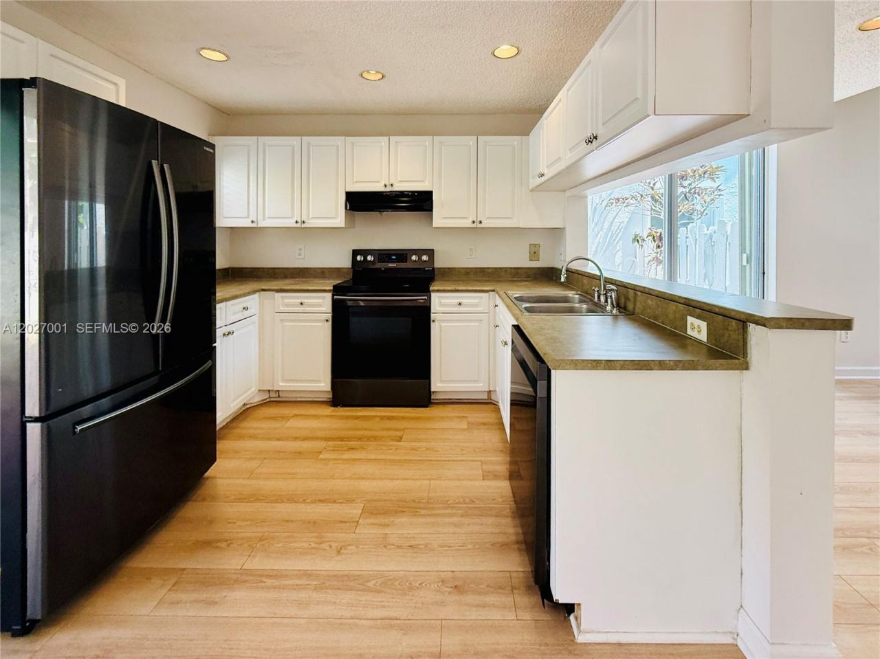 841 NW 98th Ave , Plantation, FL 33324 Photo