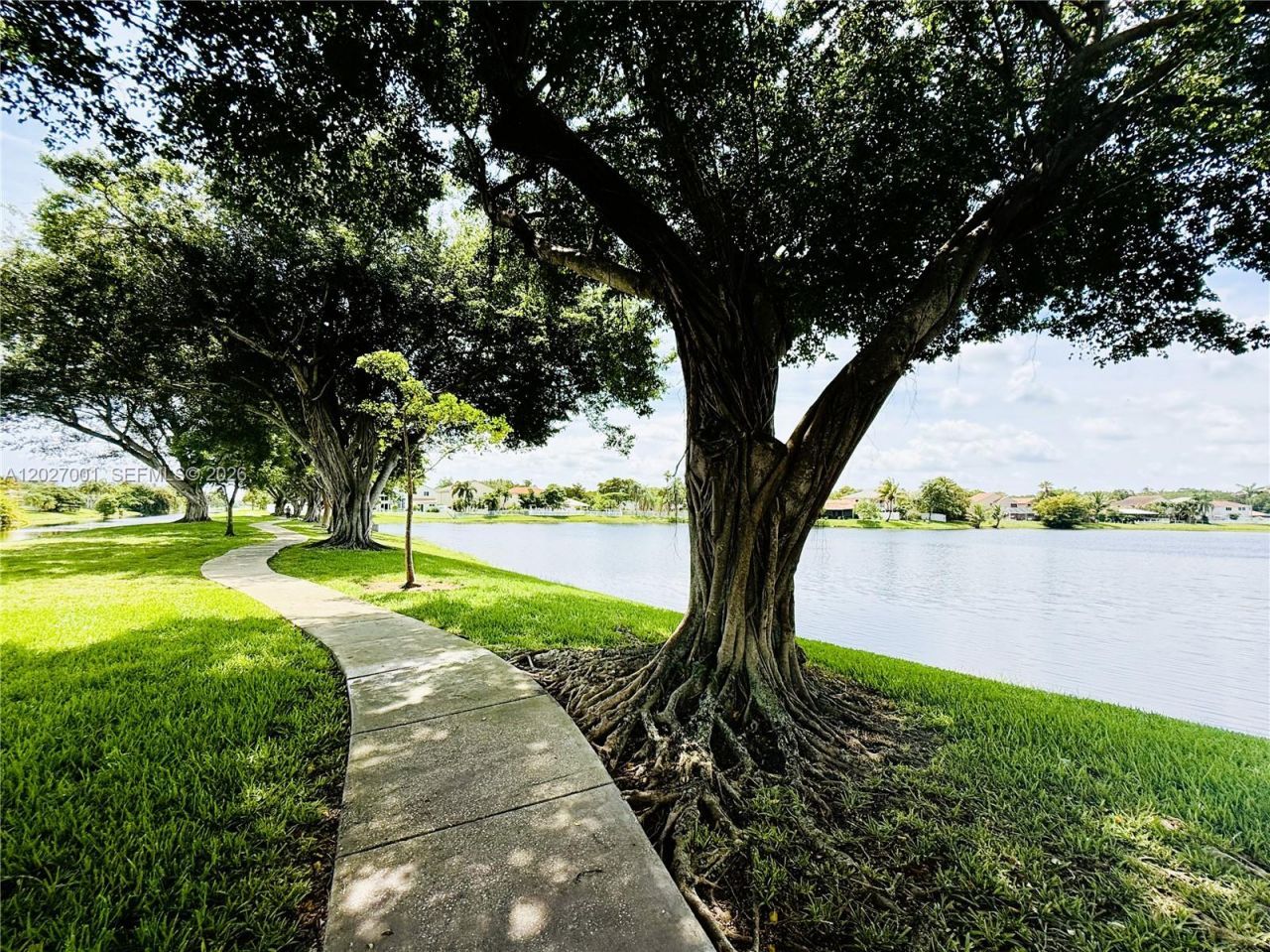 841 NW 98th Ave , Plantation, FL 33324 Photo