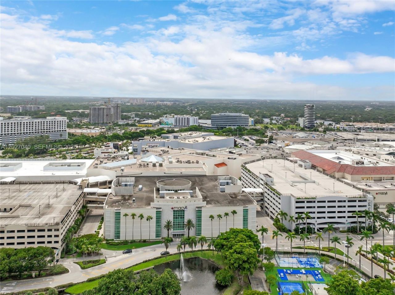 3600 Mystic Pointe Dr , Unit 812, Aventura, FL 33180 Photo
