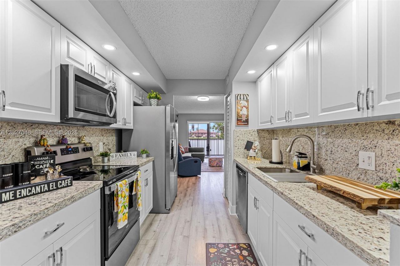 13355 SW 16th Ct , Unit 211E, Pembroke Pines, FL 33027 Photo