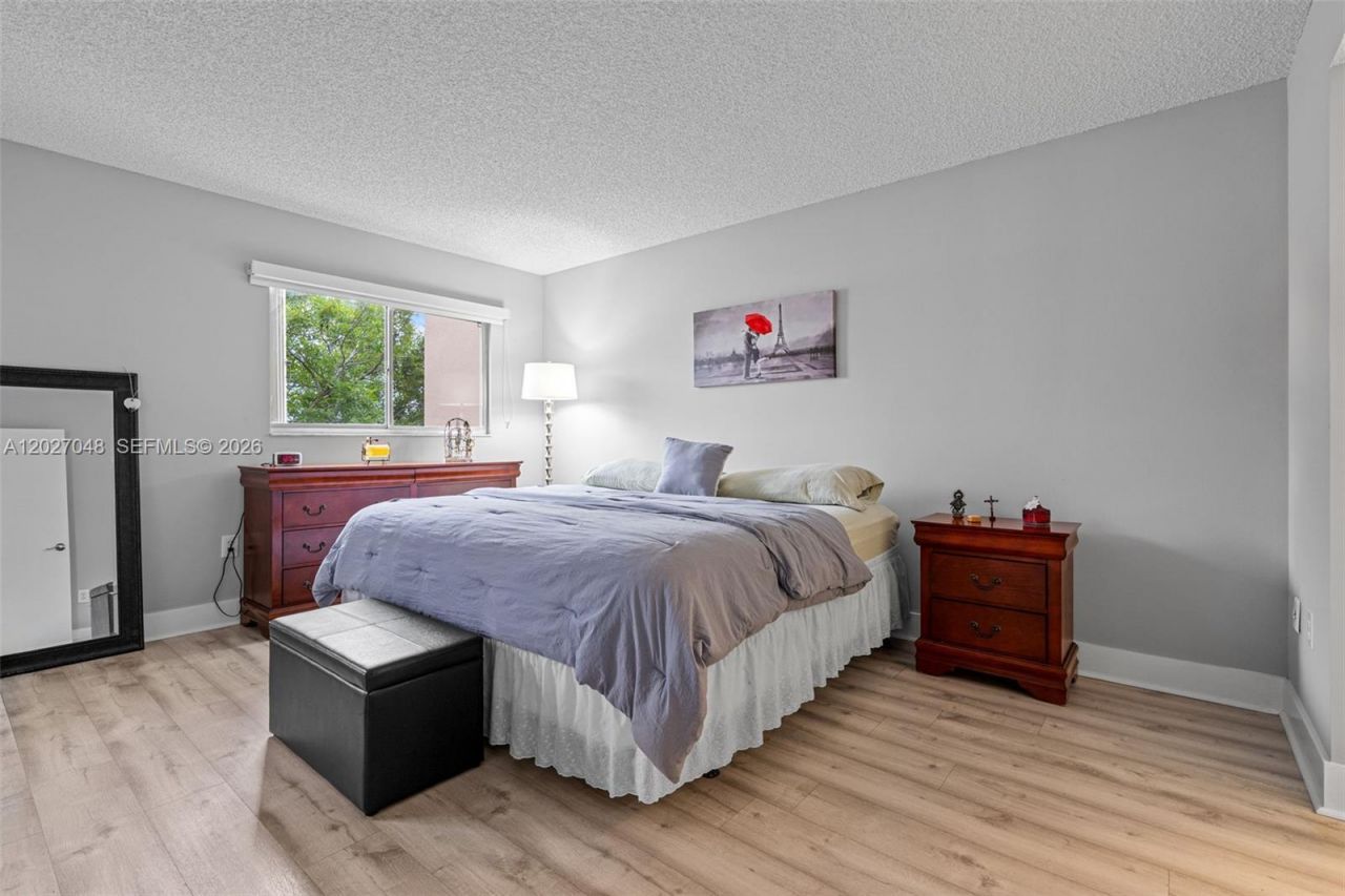 13355 SW 16th Ct , Unit 211E, Pembroke Pines, FL 33027 Photo