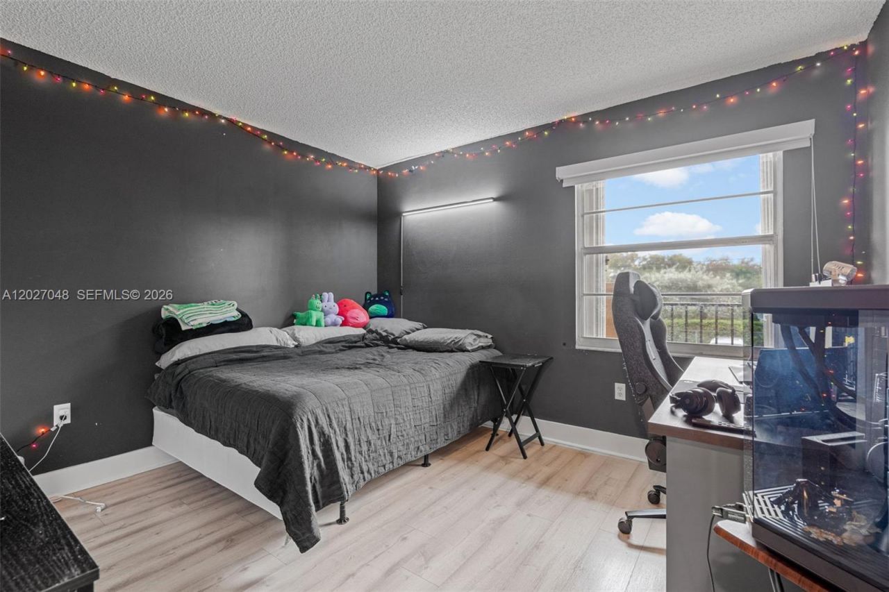 13355 SW 16th Ct , Unit 211E, Pembroke Pines, FL 33027 Photo