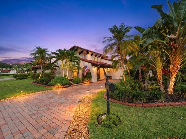 8189 Pine Cir , Unit 49, Tamarac, FL 33321