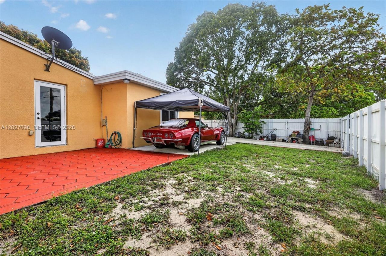 1440 N 68th Ave, Hollywood, FL 33024 Photo