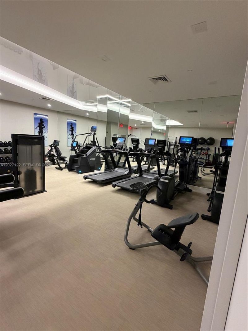 3640 Yacht Club Dr, Unit 805, Aventura, FL 33180 Photo