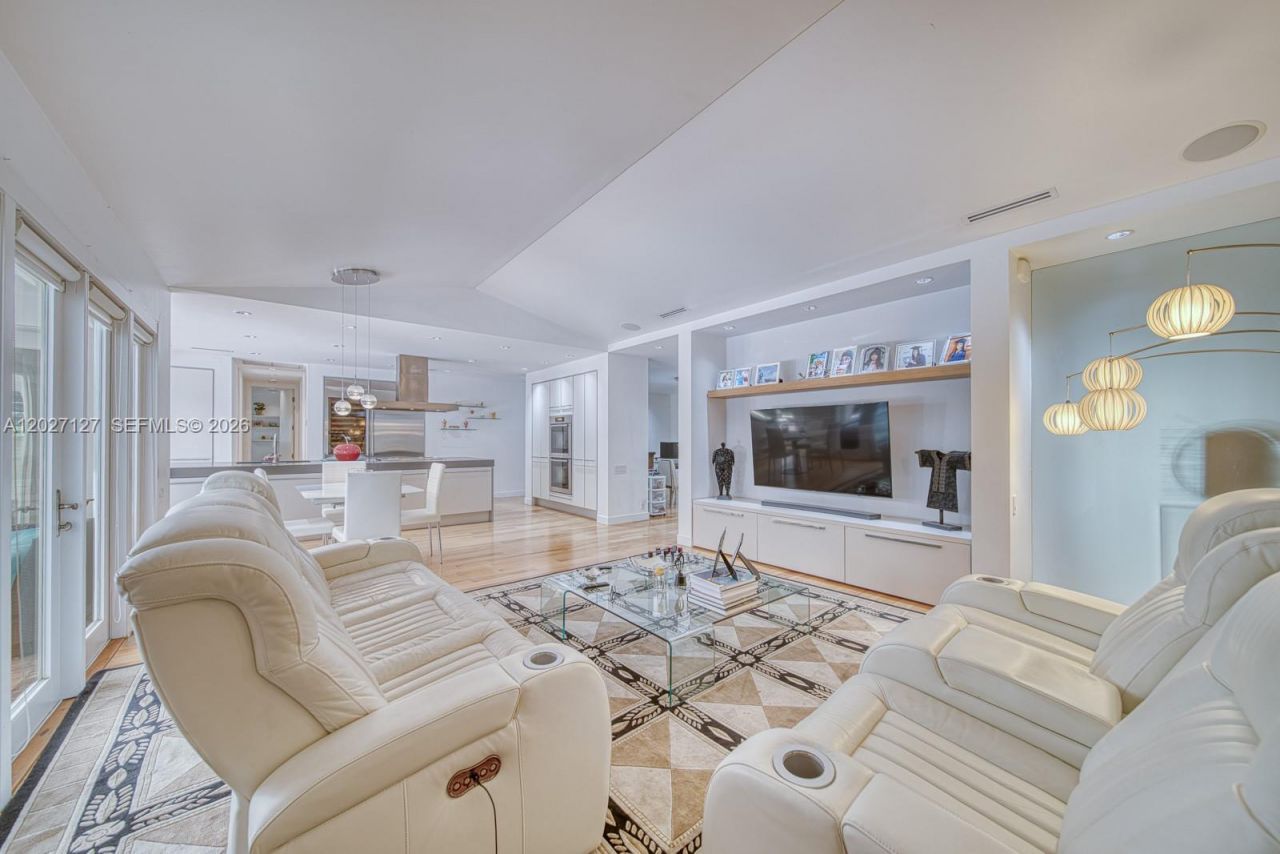 620 Conde Ave , Coral Gables, FL 33156 Photo