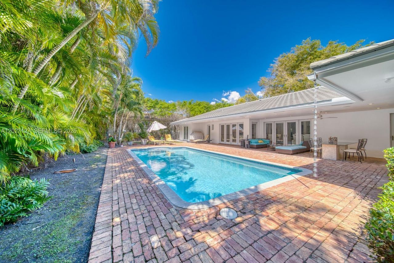 620 Conde Ave , Coral Gables, FL 33156 Photo