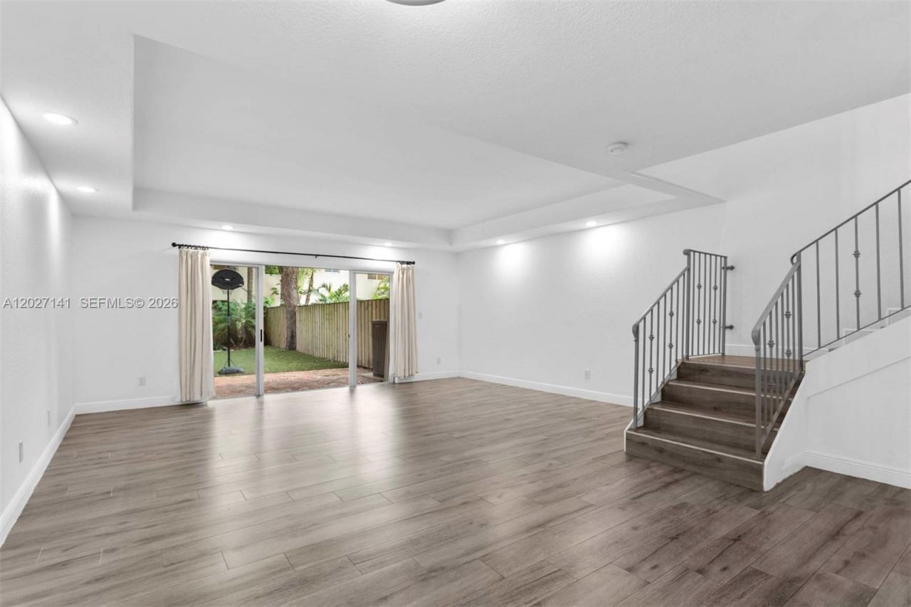 3062 Matilda St , Unit 2, Miami, FL 33133 Photo