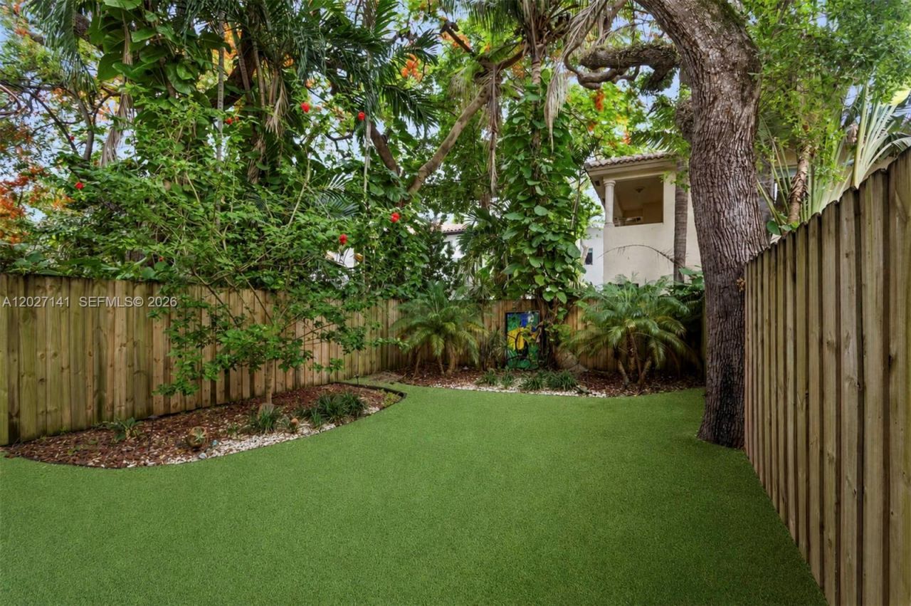 3062 Matilda St , Unit 2, Miami, FL 33133 Photo