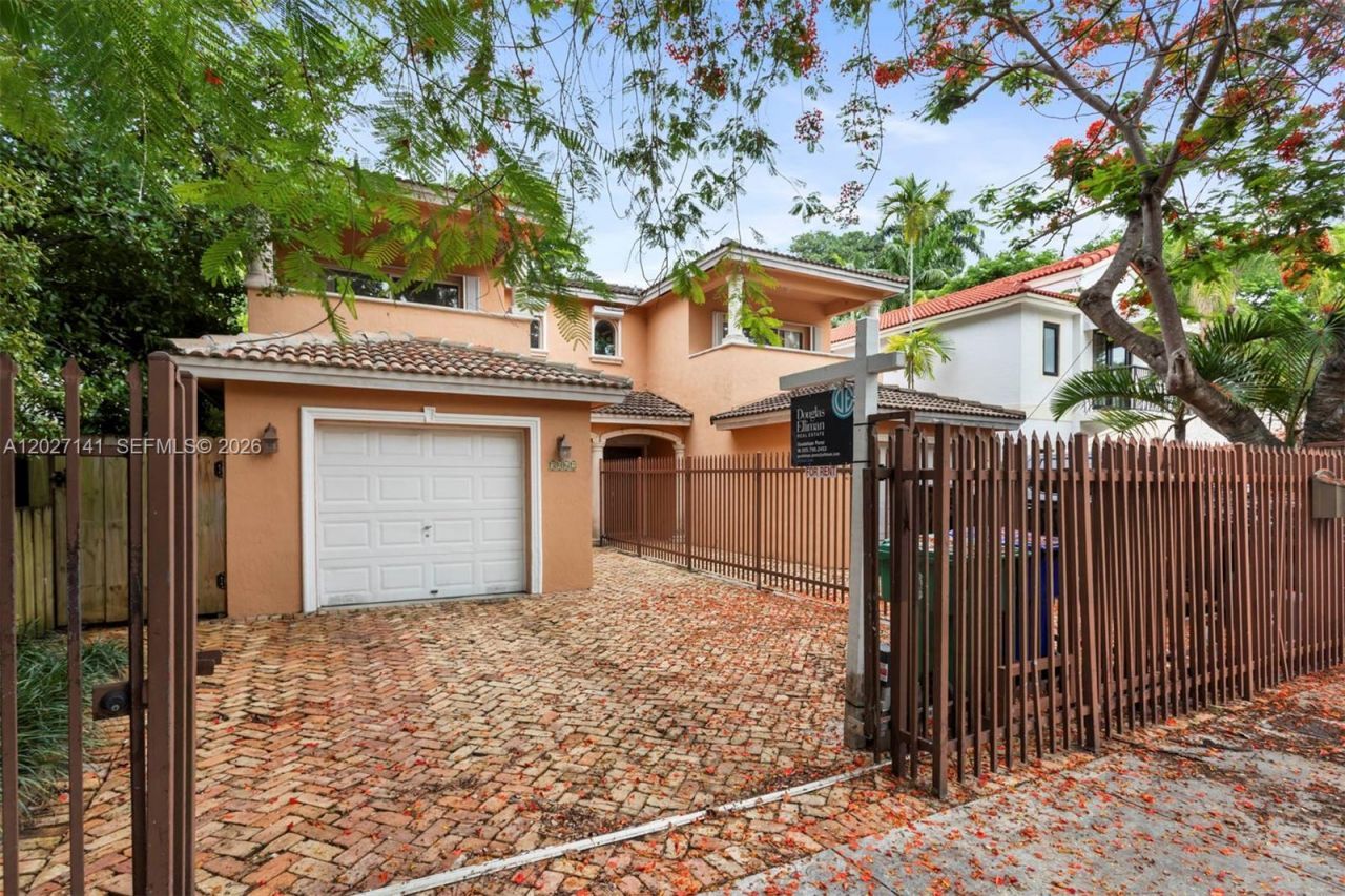 3062 Matilda St , Unit 2, Miami, FL 33133 Photo