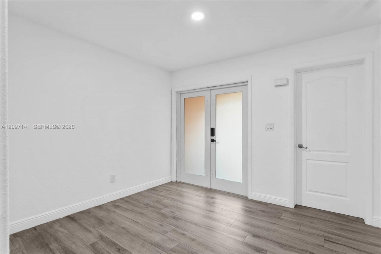 3062 Matilda St , Unit 2, Miami, FL 33133 Photo
