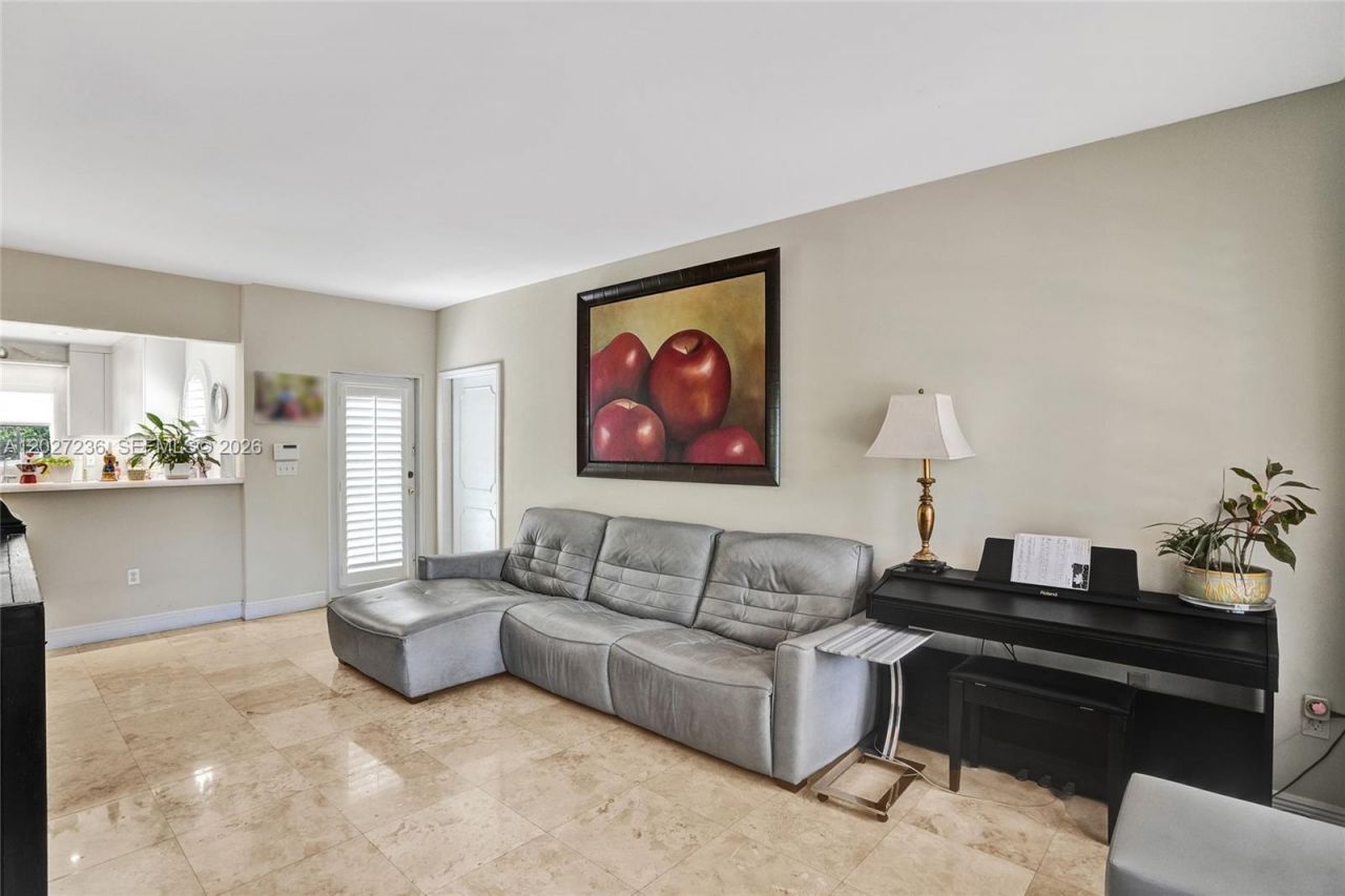 1534 Palancia Ave , Coral Gables, FL 33146 Photo