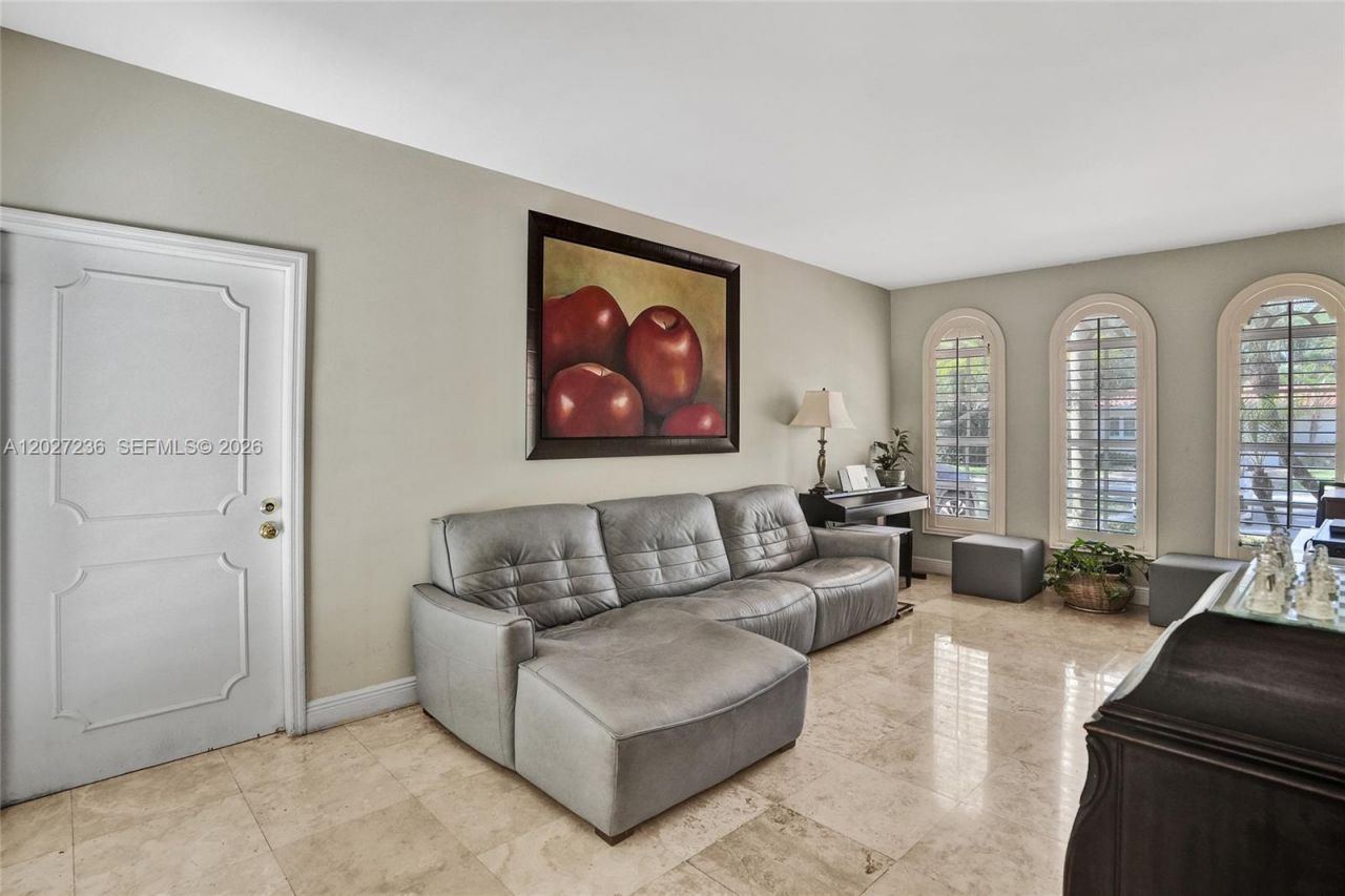 1534 Palancia Ave , Coral Gables, FL 33146 Photo